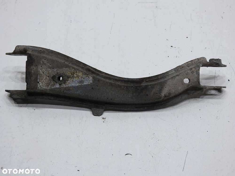 WAHACZ PRAWY TYŁ VOLVO V70 II - 6