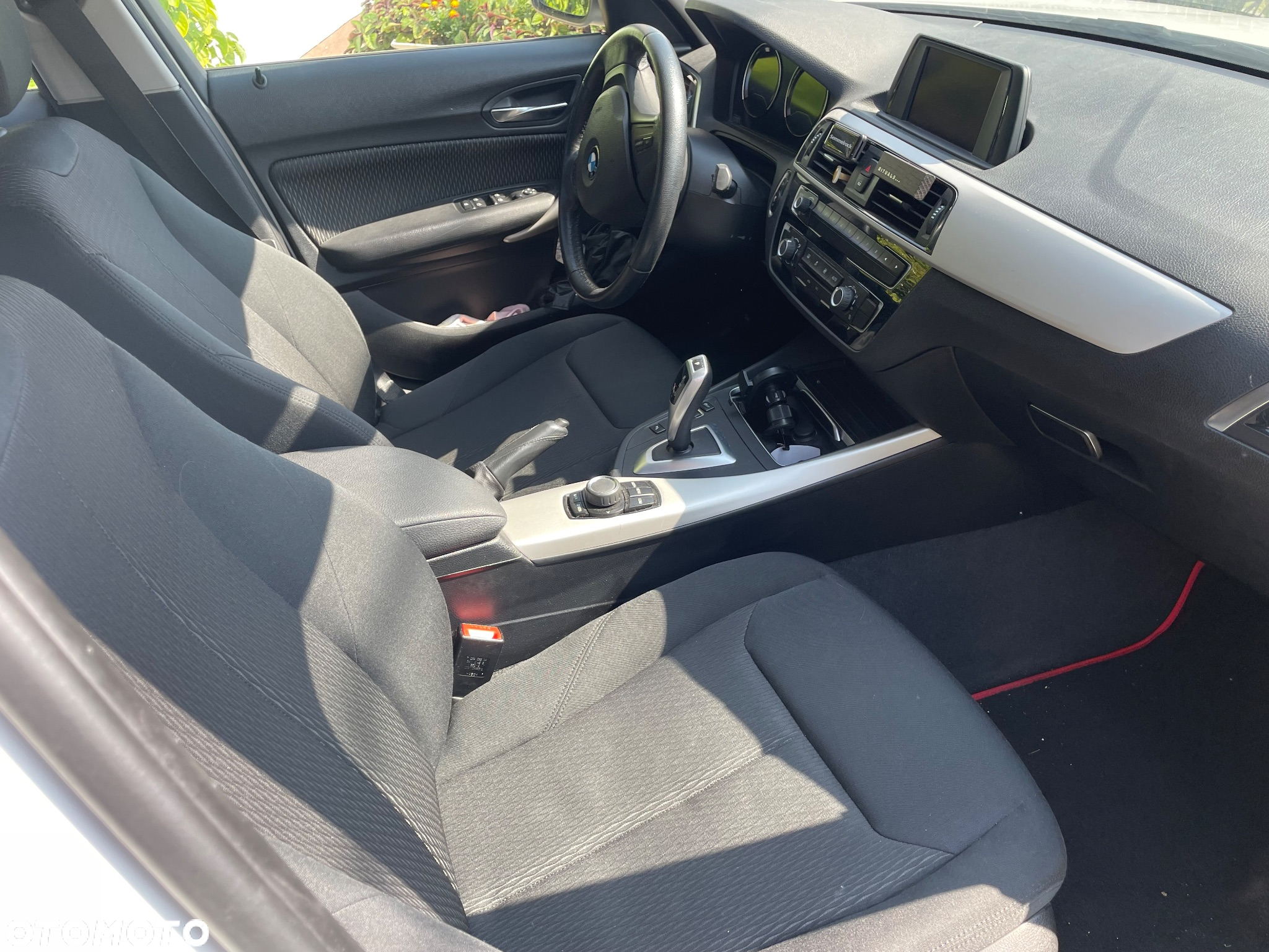 BMW Seria 1 118i - 11