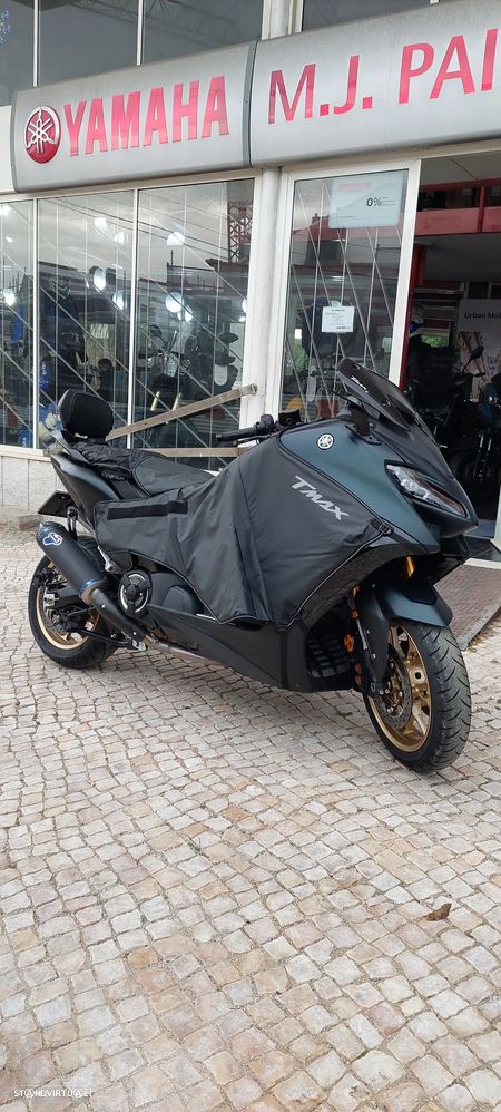 Yamaha TMAX Tech Max - 33