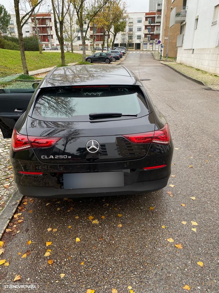 Mercedes-Benz CLA 250 e Shooting Brake Progressive - 5