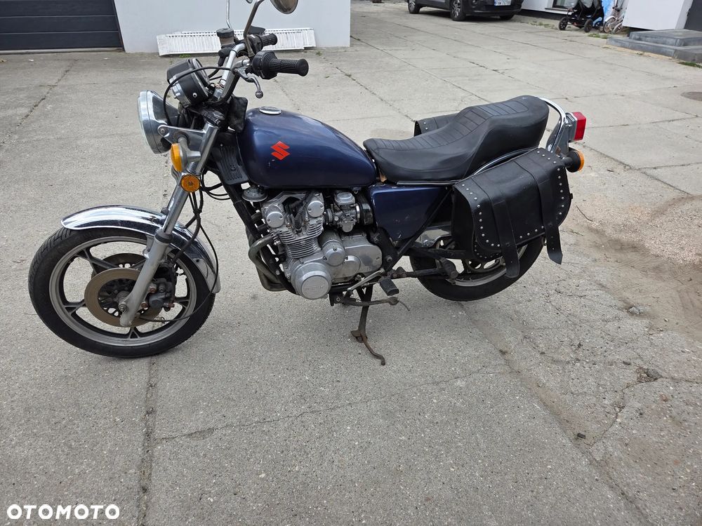 Suzuki GS - 3