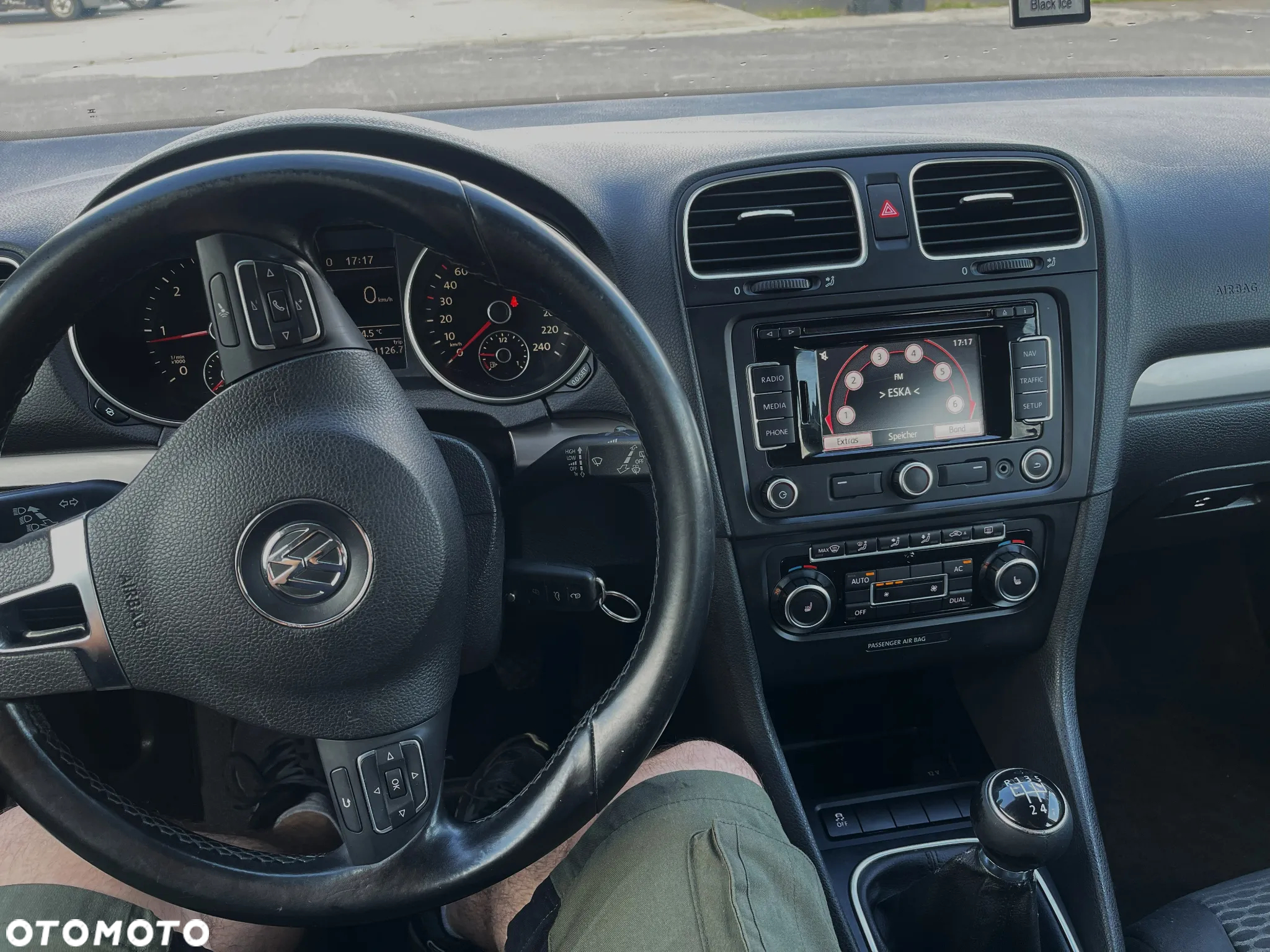 Volkswagen Golf 1.6 TDI (BlueMotion Technology) Trendline - 11