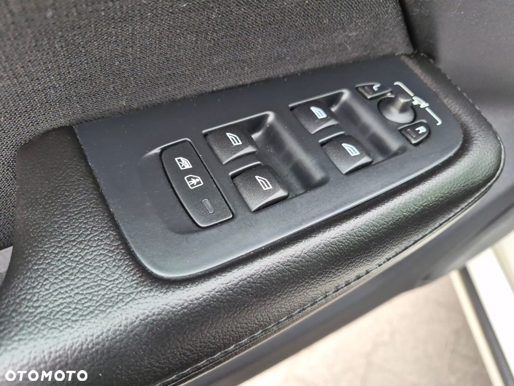 Volvo V60 D4 - 22