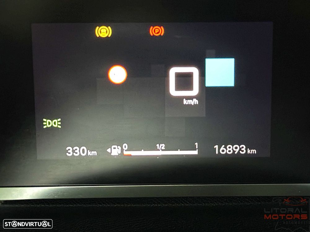 Citroën C4 1.2 PureTech Shine - 26