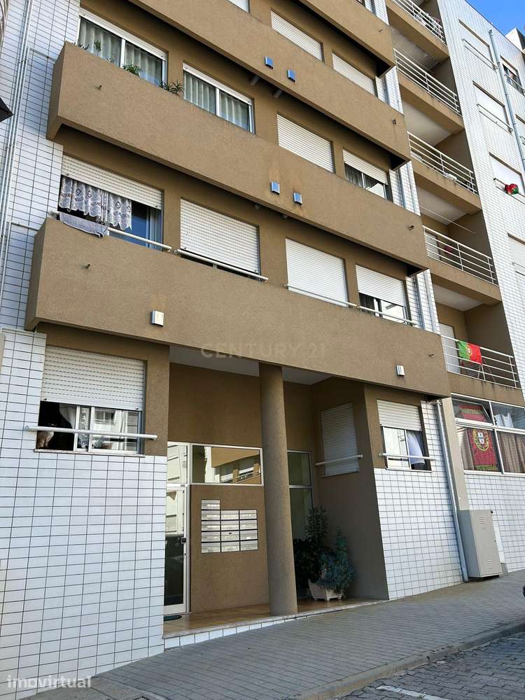 Apartamento T3 em Caldelas, Guimarães - 179.000€  -  ZTRE 05103 - Grande imagem: 5/6