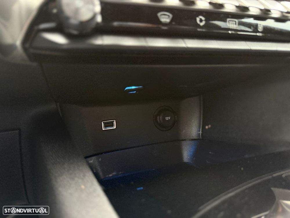 Peugeot 3008 1.5 BlueHDi GT Line - 44