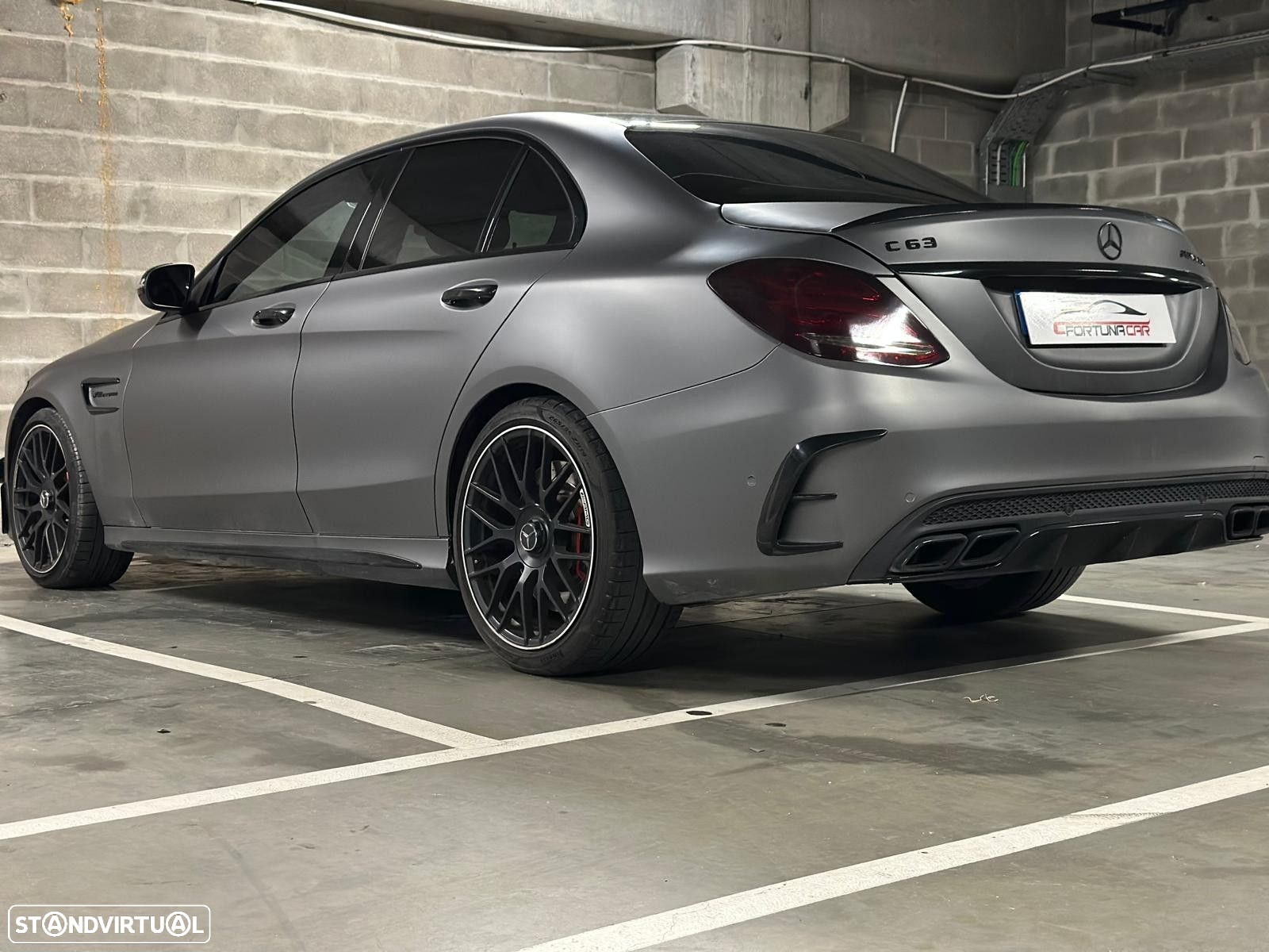 Mercedes-Benz C 63 AMG Standard - 9