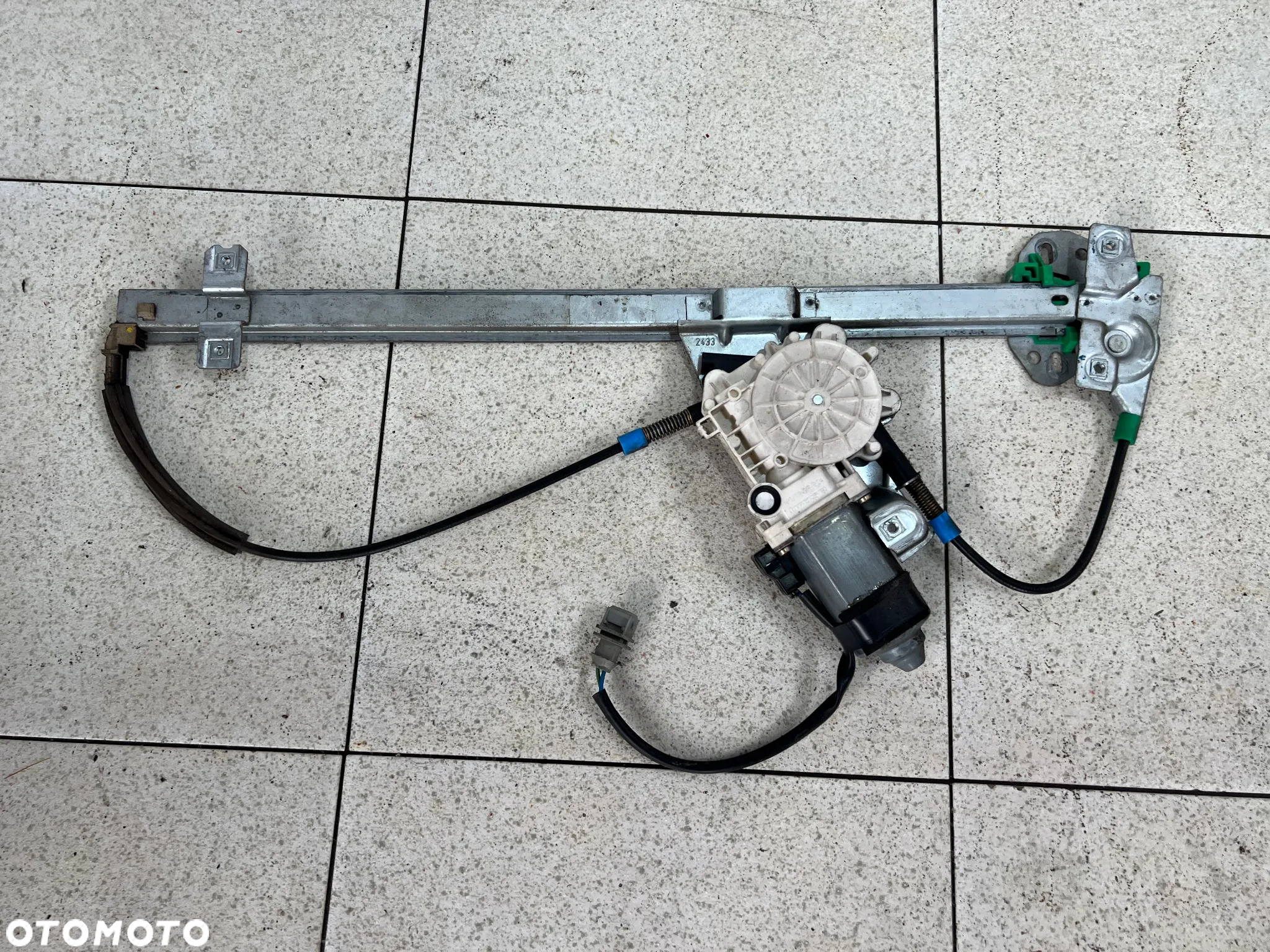 Mechanizm podnośnik szyby prawy Mercedes Atego Axor - 2