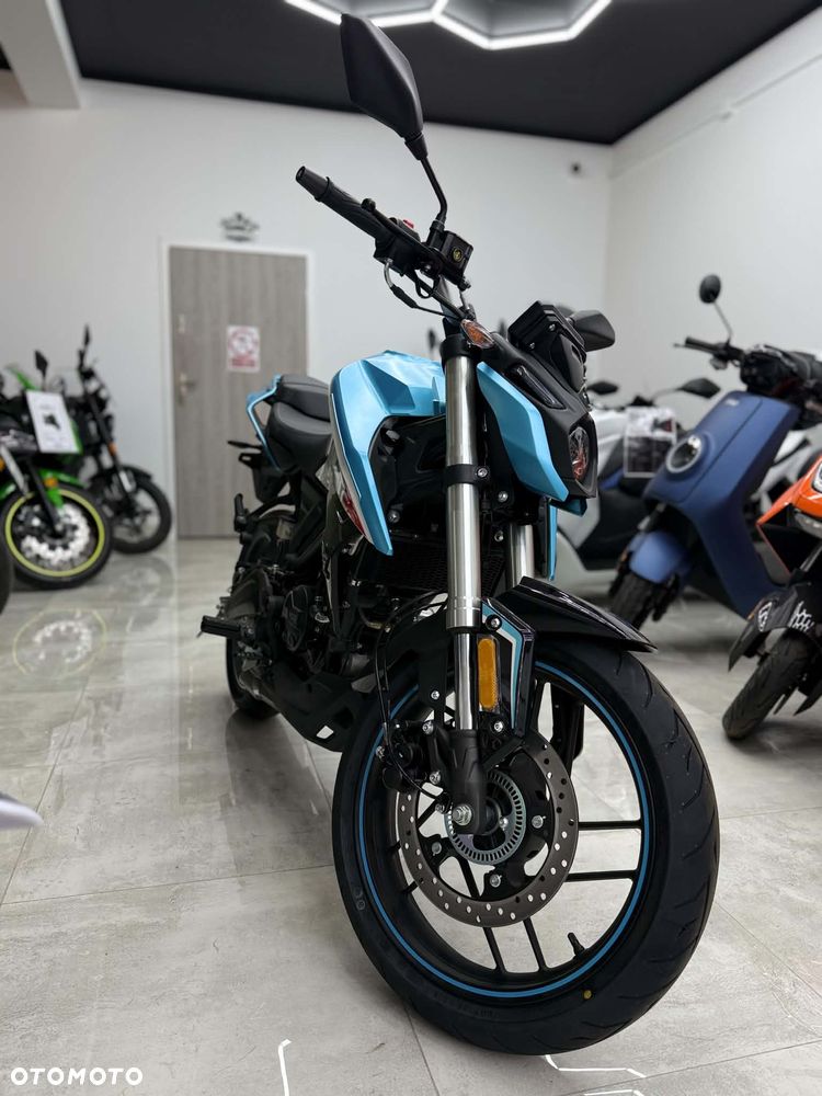 VOGE R125 - 9