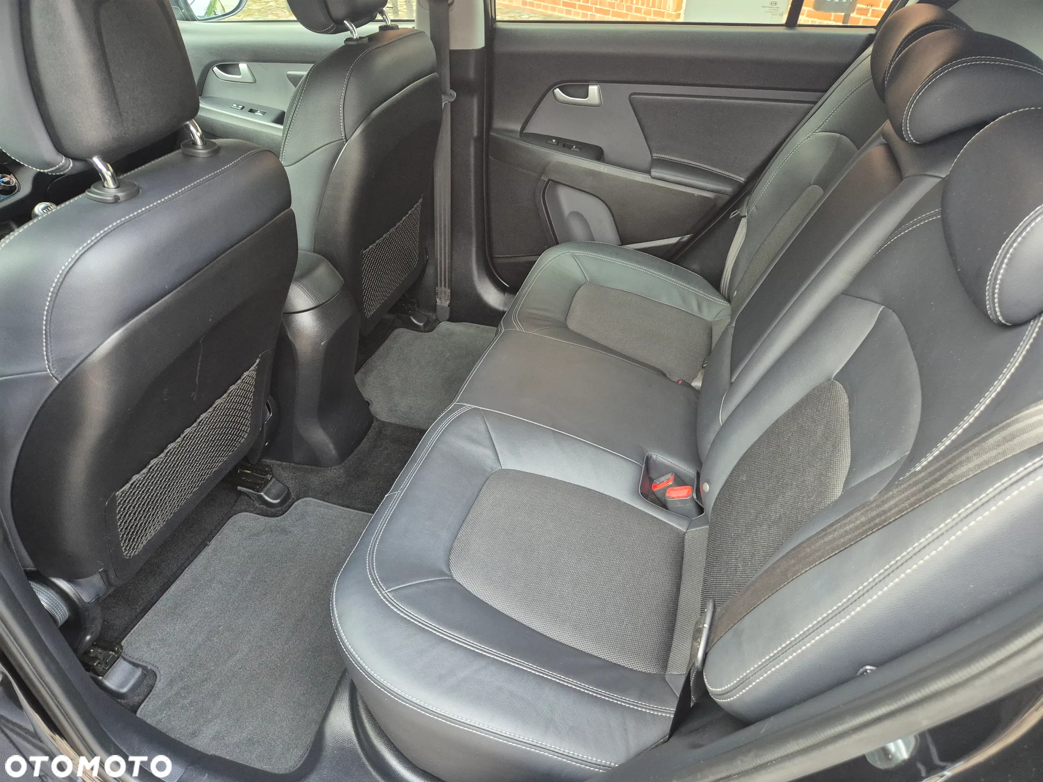 Kia Sportage 1.7 CRDI 2WD ISG Spirit - 9
