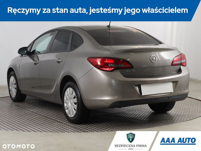 Opel Astra - 5