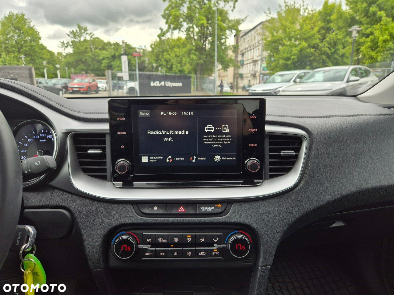 Kia XCeed - 26