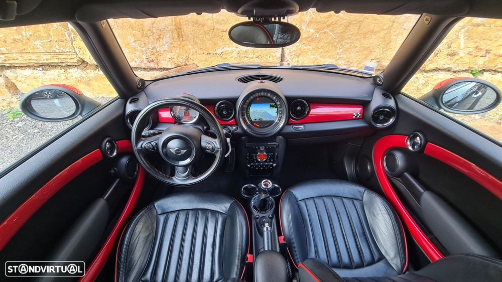 MINI Clubman John Cooper Works - 11