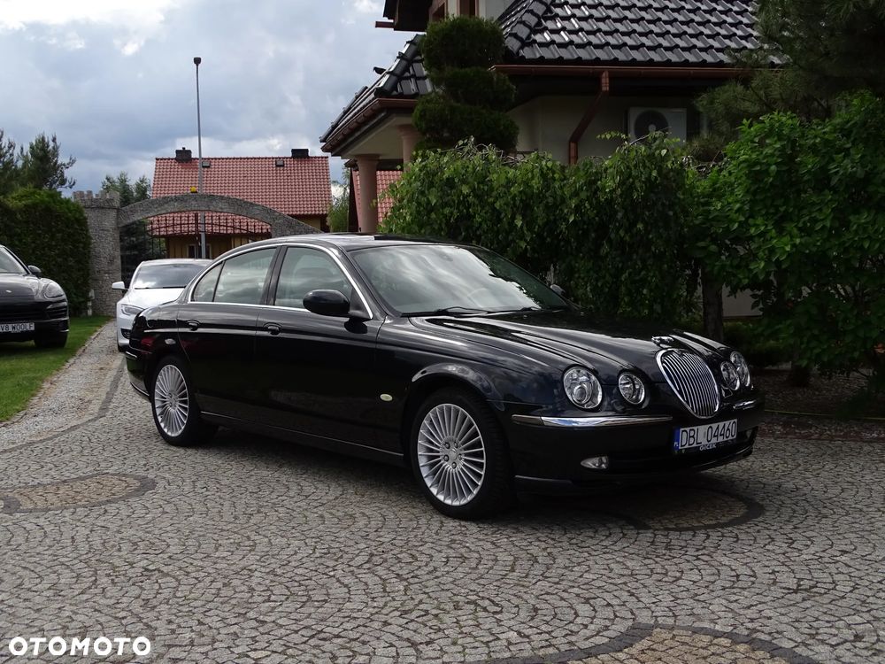 Jaguar S-Type - 22