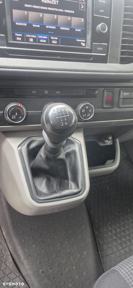 Volkswagen Transporter - 22