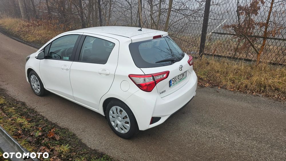 Toyota Yaris 1.5 Active - 5