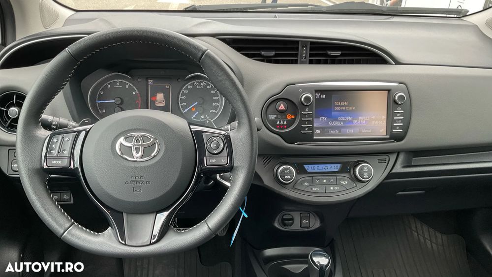 Toyota Yaris - 9