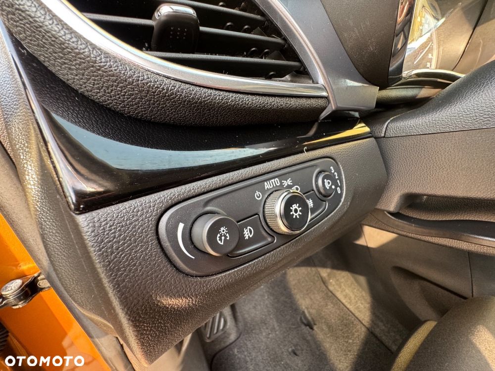 Opel Mokka X 1.4 T Color Edition S&S - 23