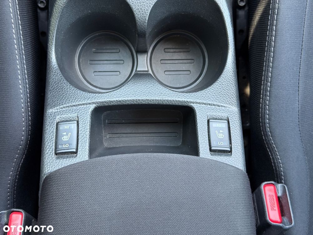 Nissan Qashqai 1.6 DIG-T 360 - 26