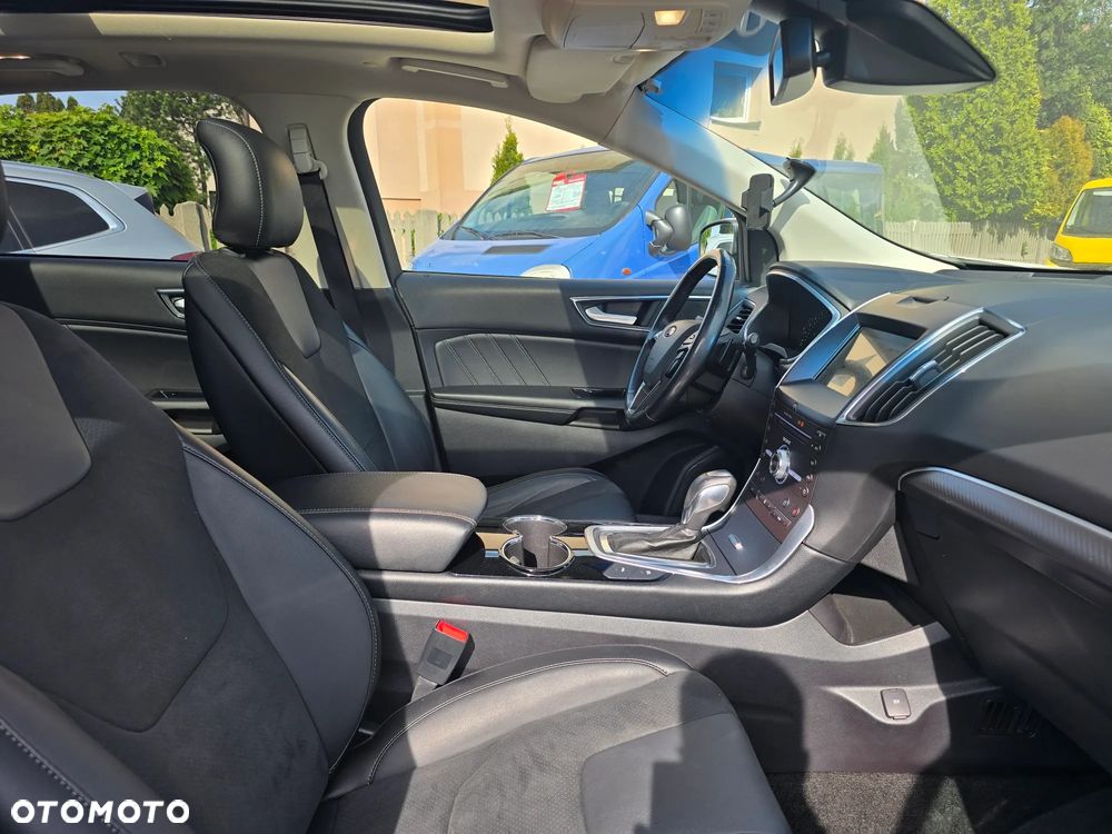 Ford Edge 2.0 TDCi Twin-Turbo 4WD ST-Line - 32
