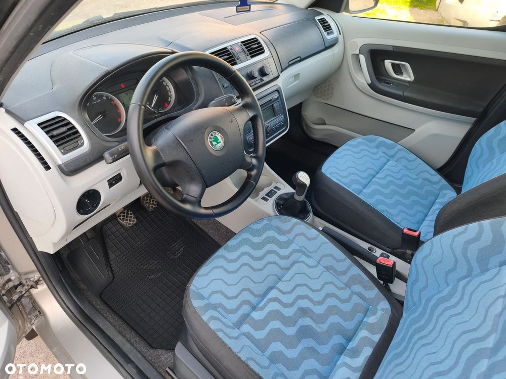 Skoda Roomster 1.4 16V Style - 12