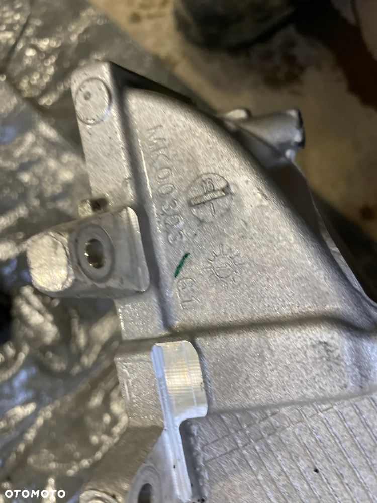 Vw Skoda Audi kolektor ssący 2,0 TDI KT02123 8471286 82650089 - 4