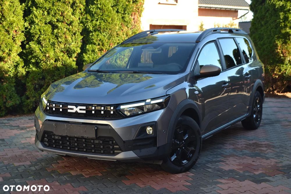 Dacia Jogger 1.8 Full Hybrid 155 Expression MMT 7os - 12