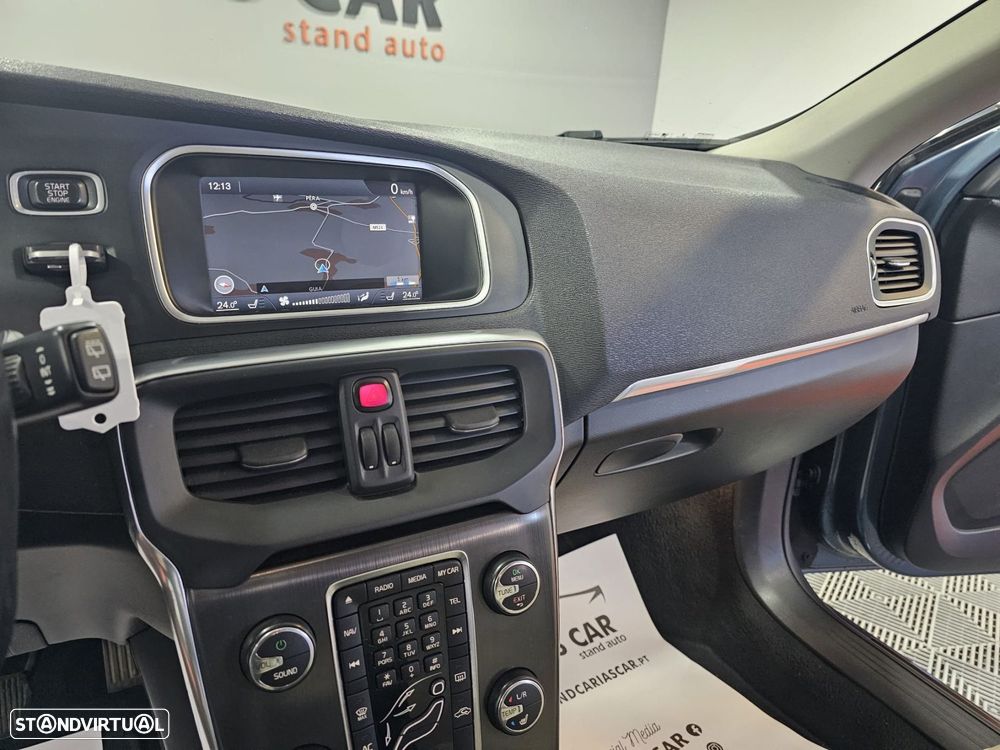 Volvo V40 1.6 D2 Momentum - 20