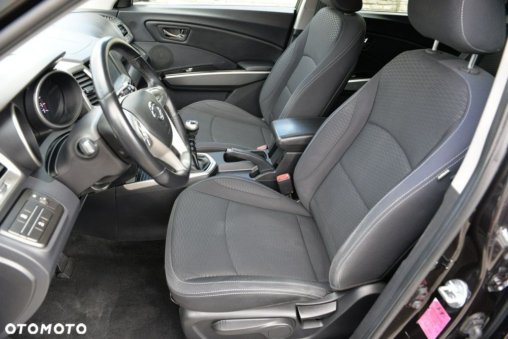 SsangYong/KGM Tivoli 1.6 Sapphire - 9