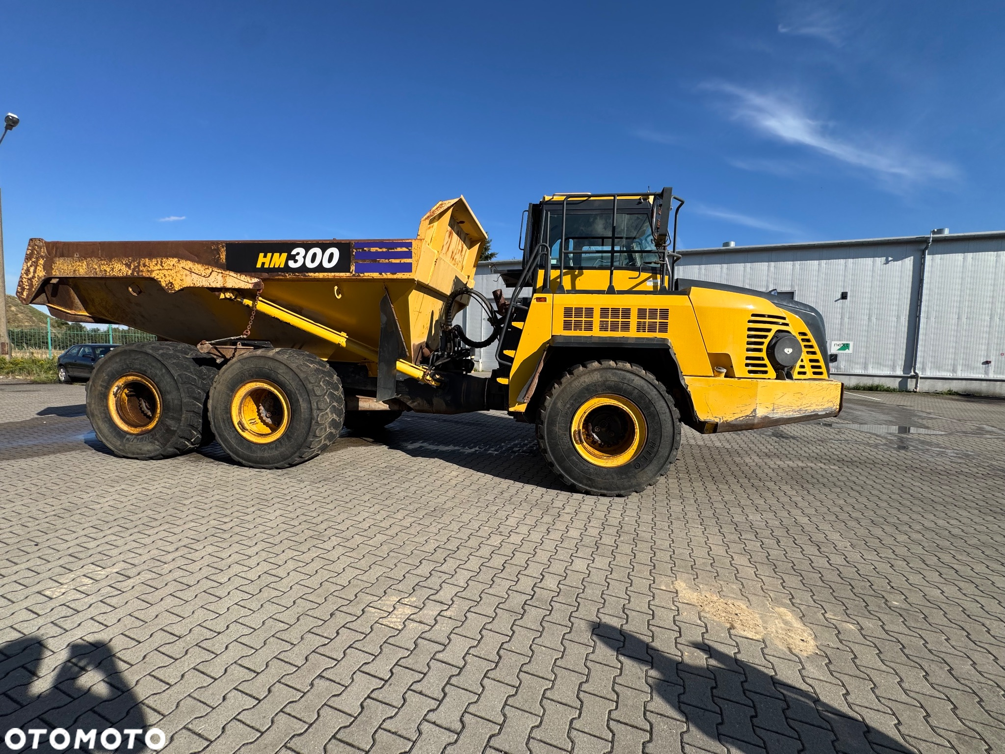 Komatsu HM300-3 - 5