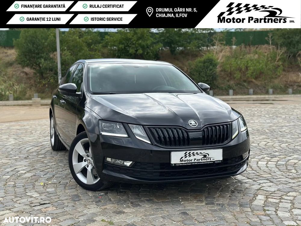 Skoda Octavia 2.0 TDI ELEGANCE DSG - 1