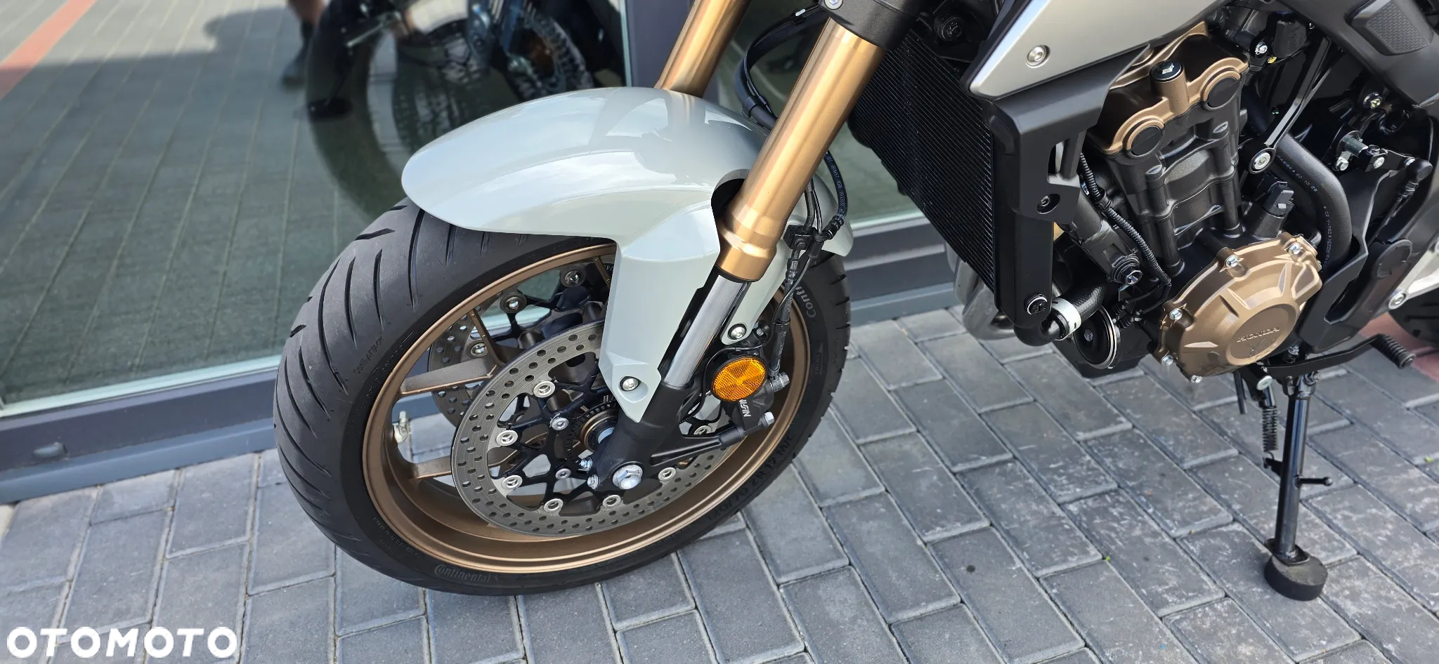 Honda CB - 38
