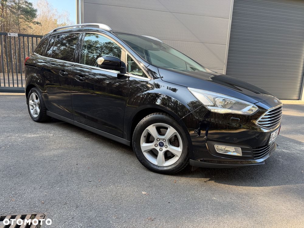 Ford Grand C-MAX - 3