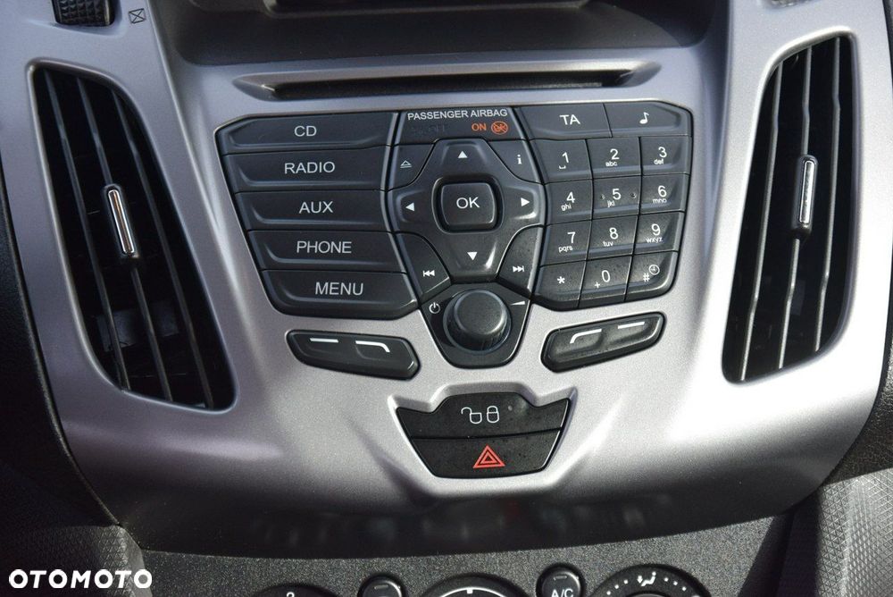 Ford Tourneo Connect 1.6 TDCi Trend - 32