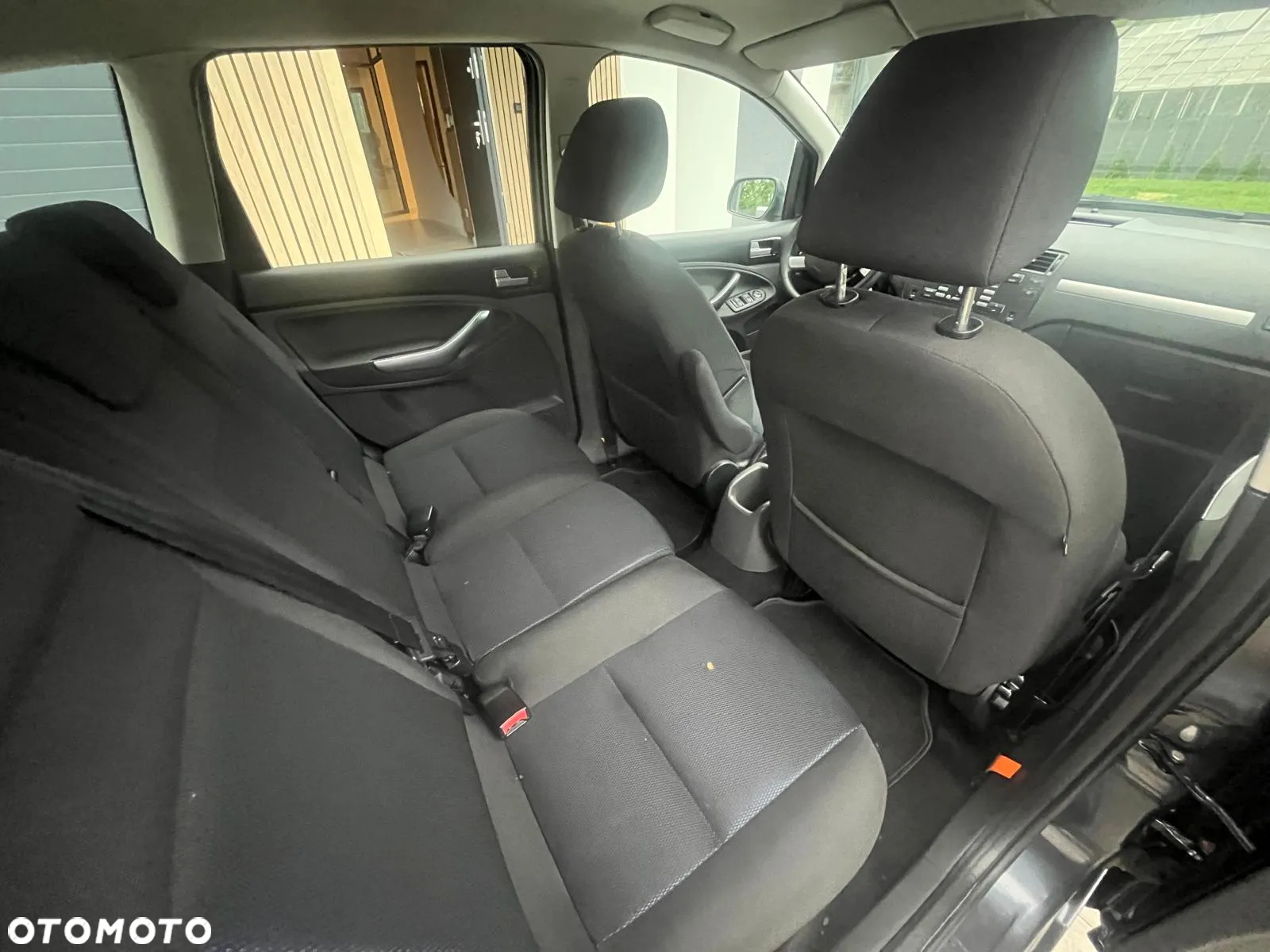 Ford C-MAX - 10