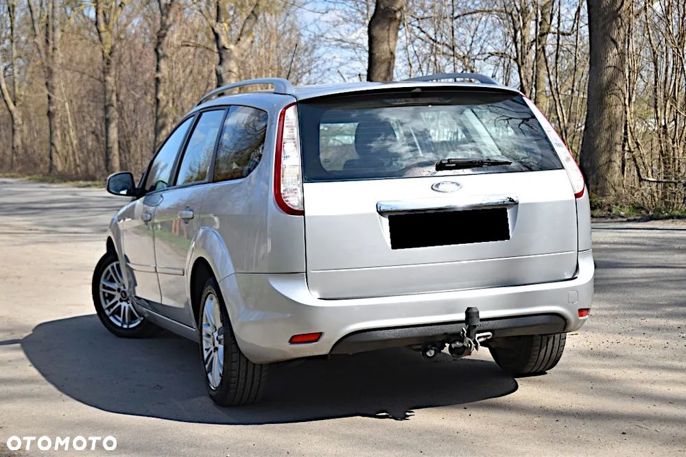 Ford Focus 2.0 16V Ghia - 4