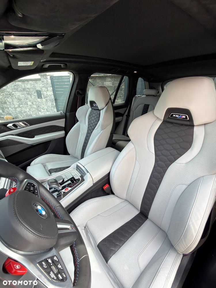 BMW X5 M Competition - 12
