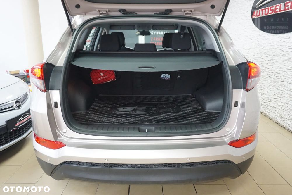 Hyundai Tucson blue 1.6 GDi 2WD Classic - 19