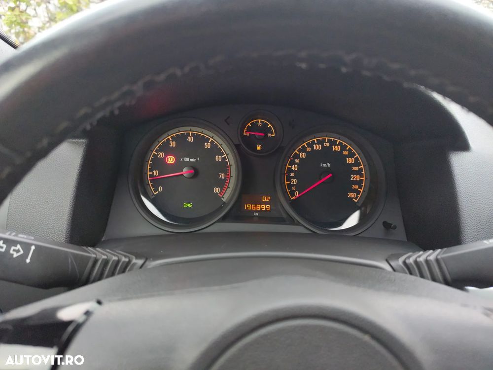 Opel Astra 1.6i Enjoy - 9