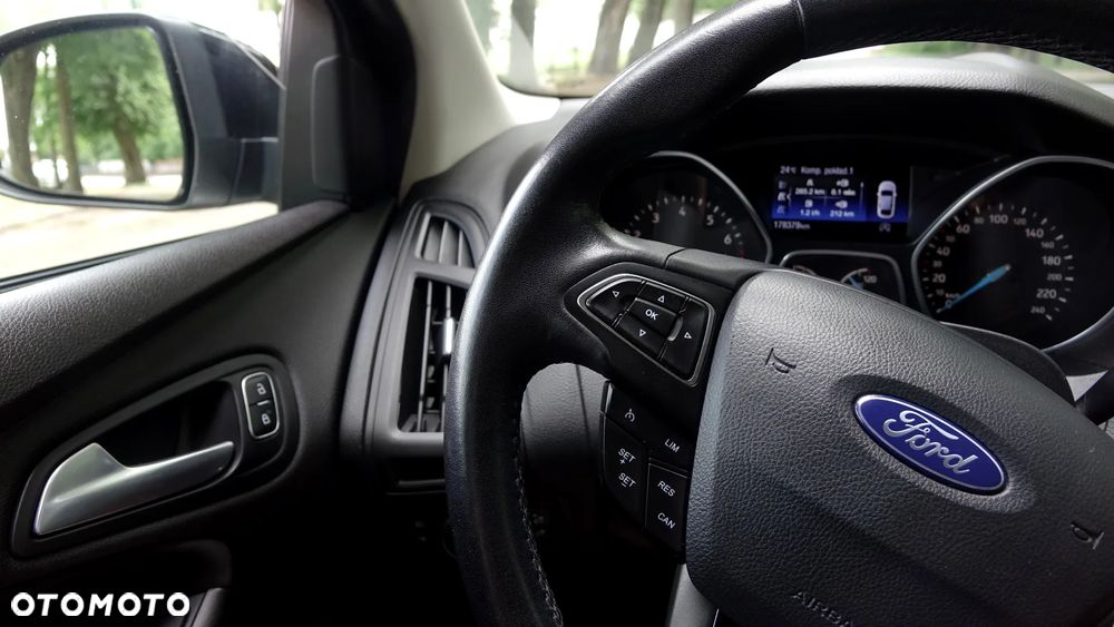 Ford Focus - 14