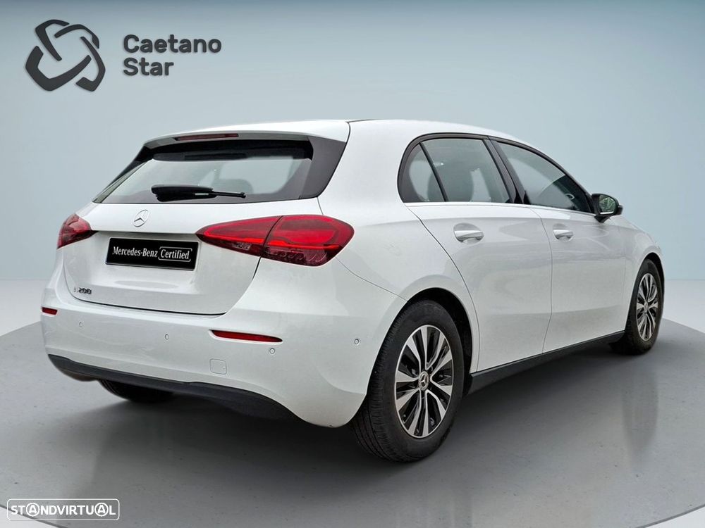 Mercedes-Benz A 200 Standard - 8