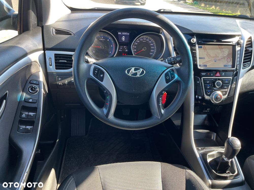 Hyundai i30 1.6 CRDI Passion Plus - 10