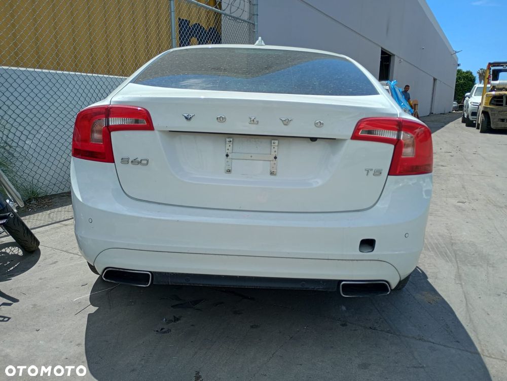 Volvo S60 T5 Drive-E Summum - 26