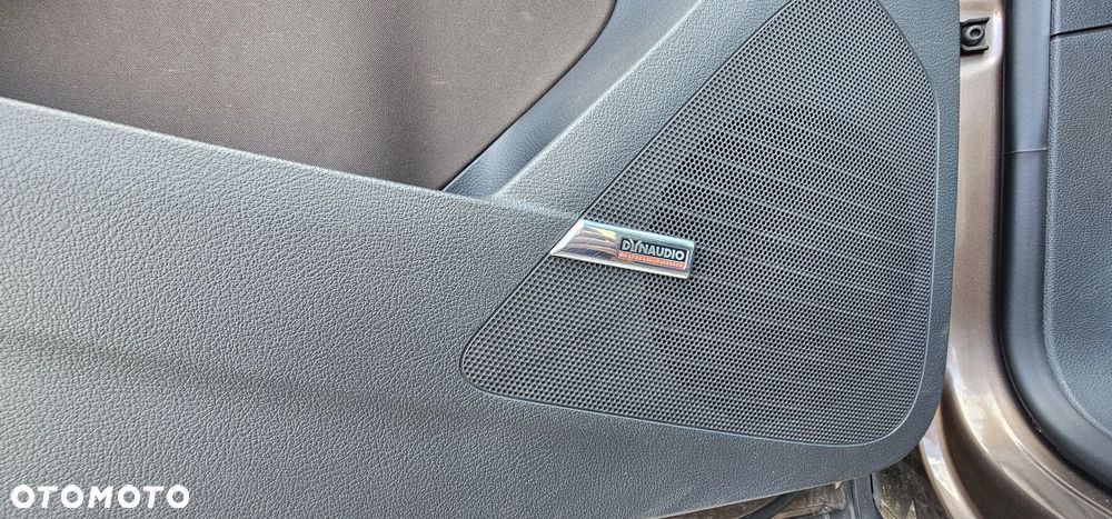 Renault Captur 1.5 dCi Energy Night&Day - 26