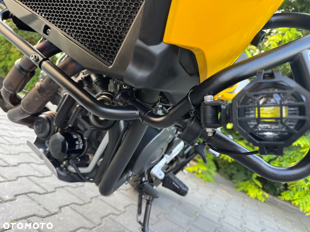Benelli TRK 502X - 32