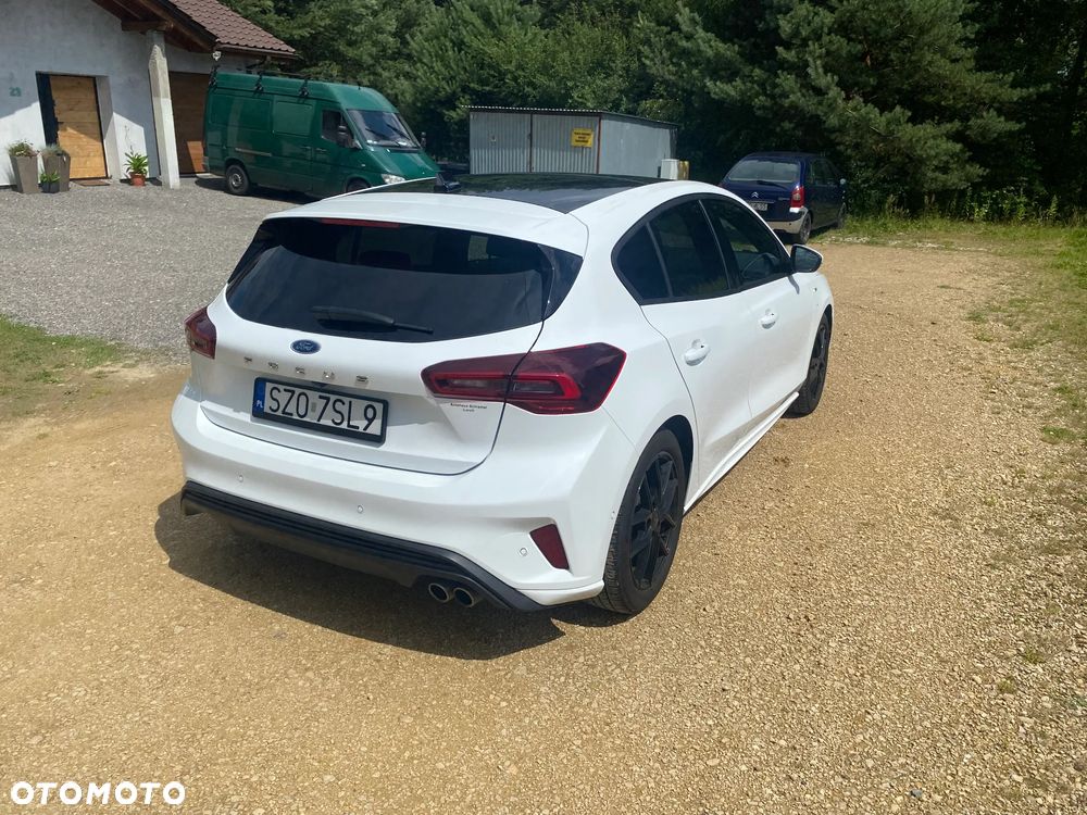 Ford Focus 1.5 EcoBlue STart-Stopp-System ST-LINE X - 4