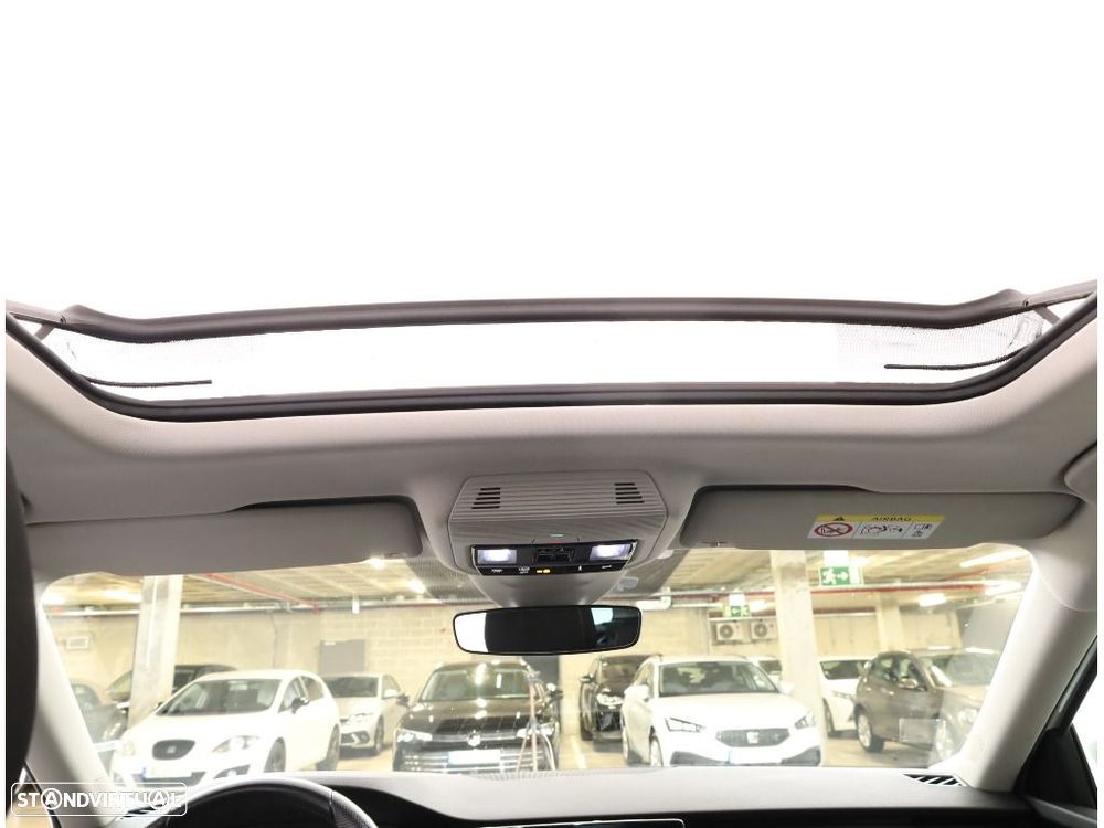 Skoda Octavia Break 2.0 TDI Ambition DSG - 28