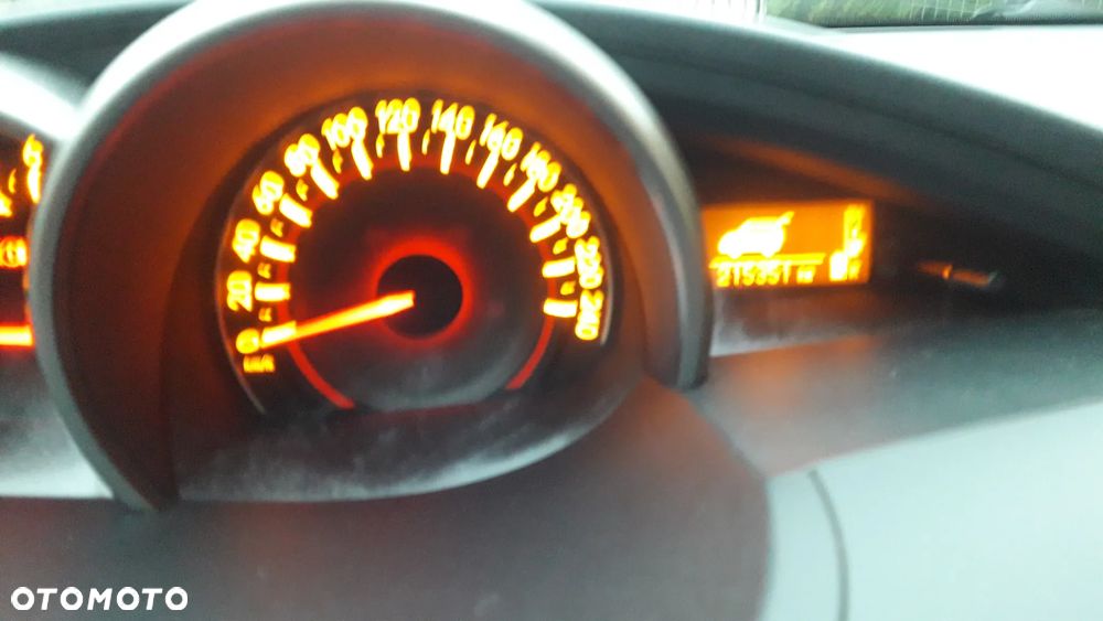 Toyota Verso 1.6 5-Sitzer - 11