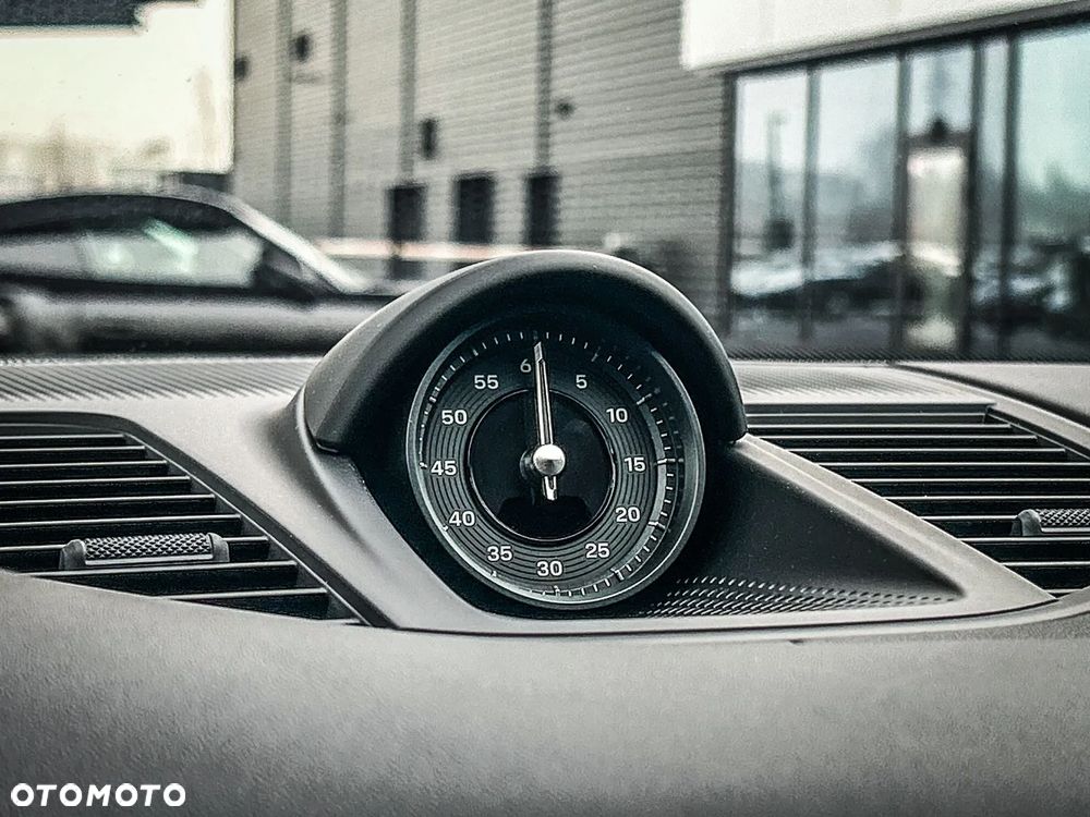 Porsche Panamera - 21