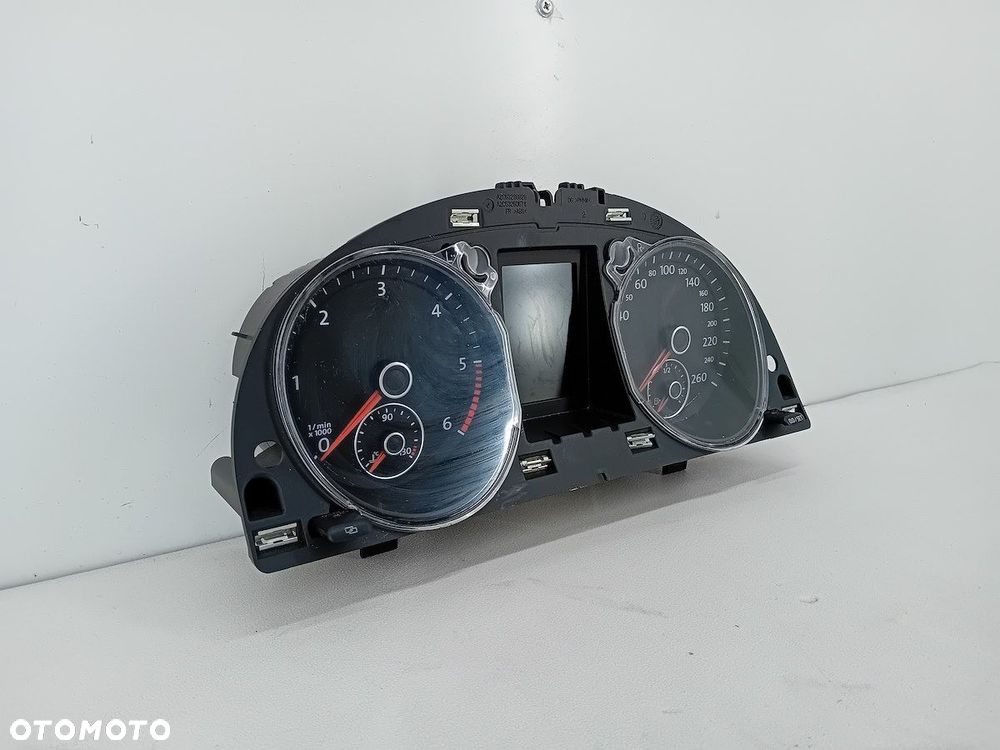 LICZNIK VW PASSAT B7 3AA920870D 2.0 TDI - 9